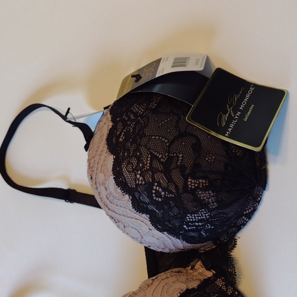 Marilyn Monroe intimates bra 36 C - Picture 4 of 4